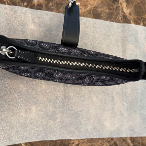 Coach Hampton's Hobo Bag in Crystal Signature Jacquard (Black) - Picture 8 of 16